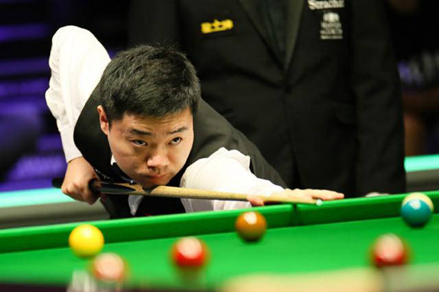 焦点不仅仅 焦点不仅仅