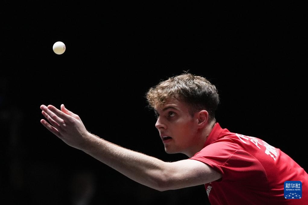 除此之外 除此之外