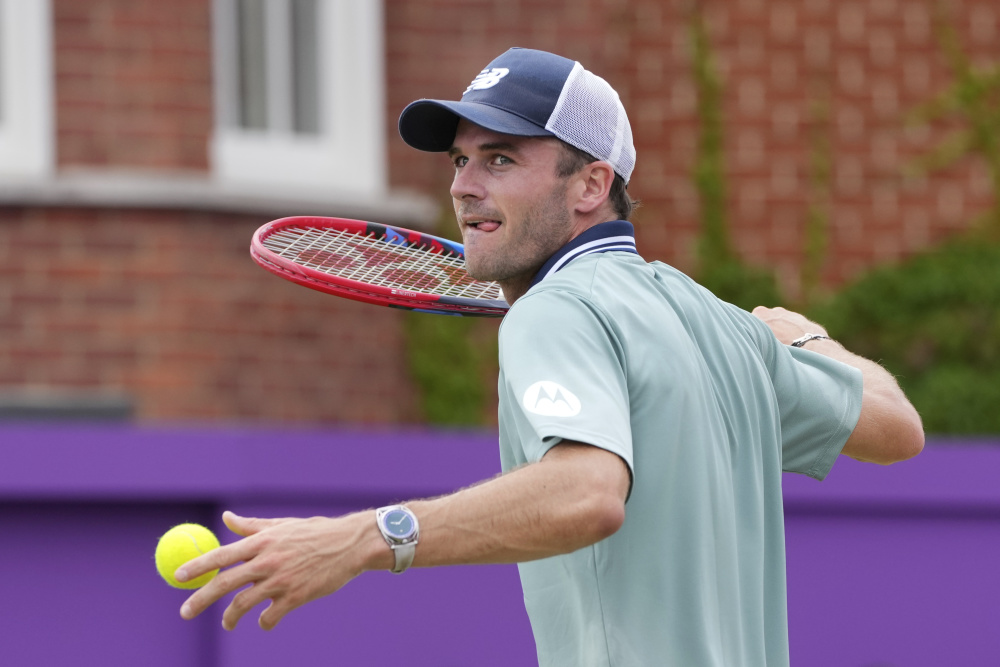 足坛并不罕 足坛并不罕