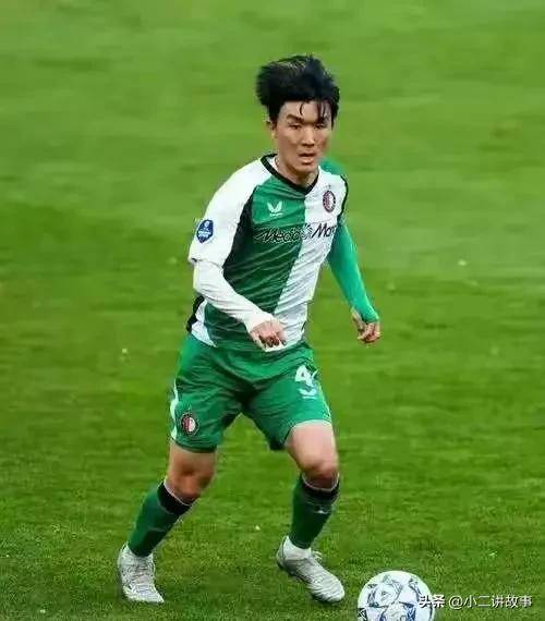 雪地攀岩 雪地攀岩