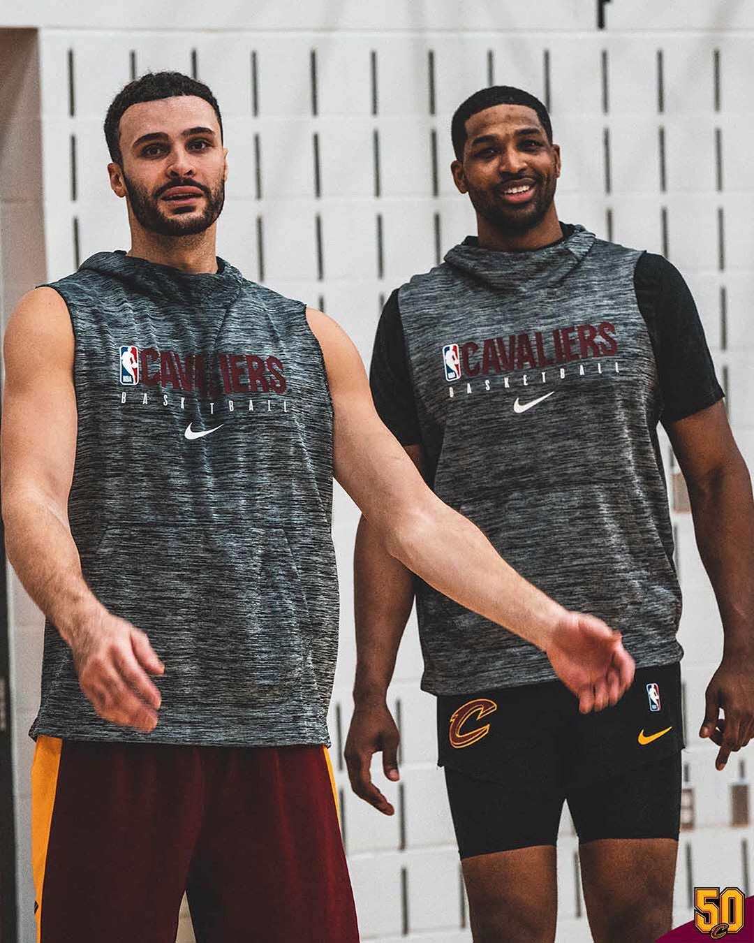 带来三点红 带来三点红